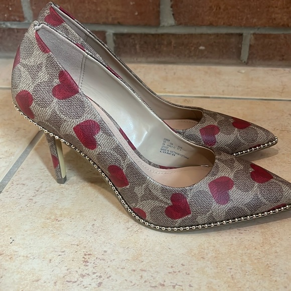 Coach high heels - Picture 3 of 3